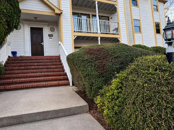 2020 Quaker Lndg APT 201, Raleigh, NC 27603