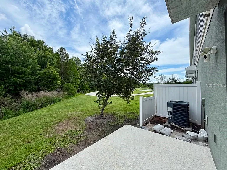 2618 Pleasant Cypress Cir — Photo 29