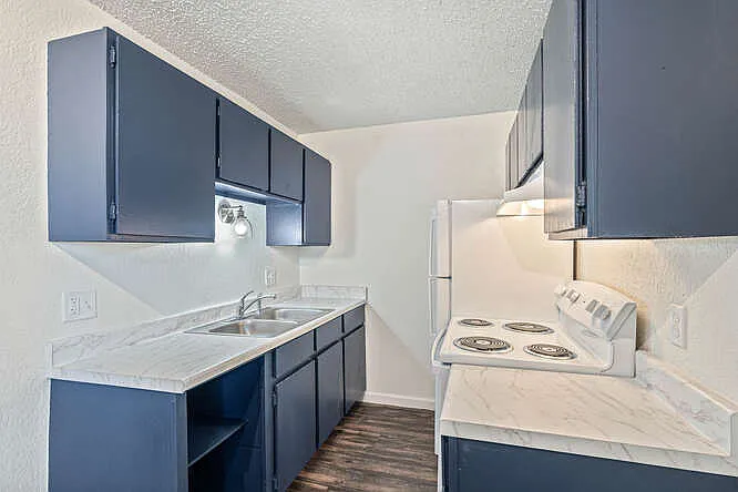 1377 Laredo St #307 — Photo 7