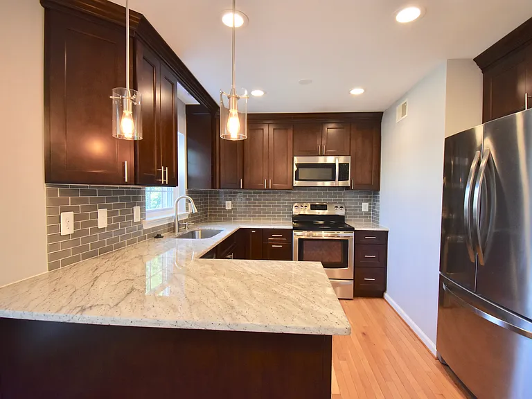 2430 Windbreak Dr — Photo 7