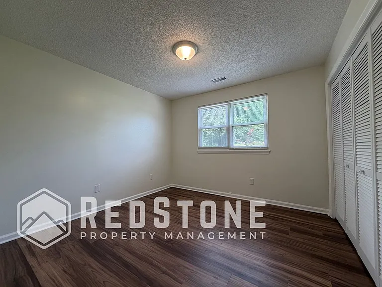 3138 Whitesell Dr #C — Photo 22
