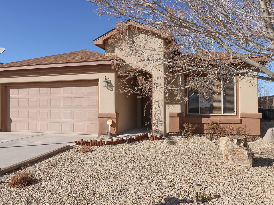 1st image of 3719 Vista Belleza Ave