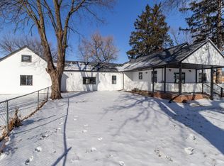 7604 N 2nd St, Machesney Park, IL