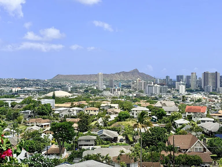 2013 Kakela Dr — Photo 10