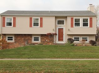 26571 Brentfield Rd, Perrysburg, OH 43551
