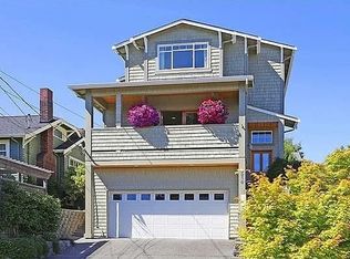 3216 NW 67th St, Seattle, WA 98117