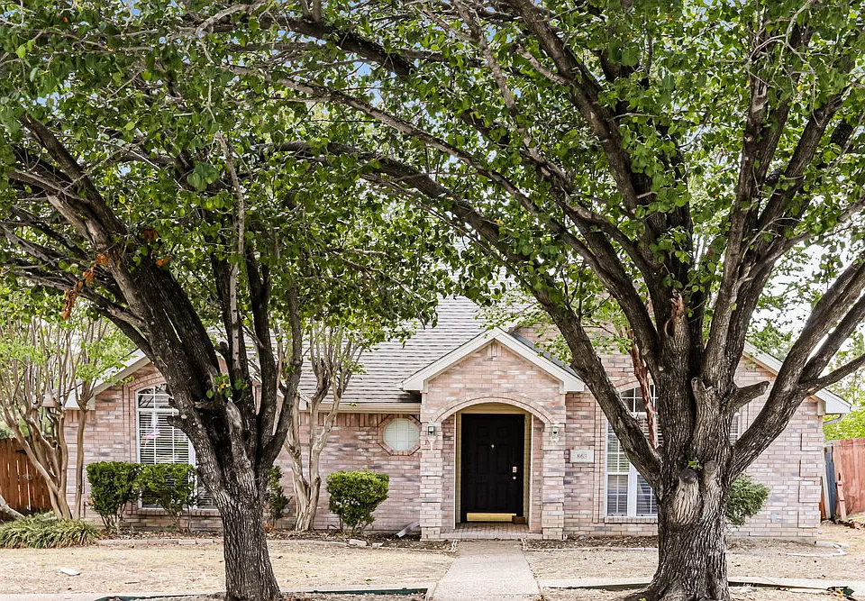 863 Sonora Ln
