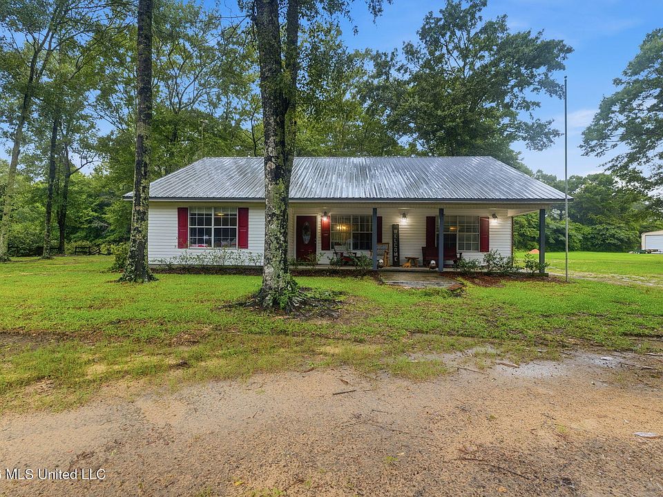 1st image of 62 Kelly Rose Ln