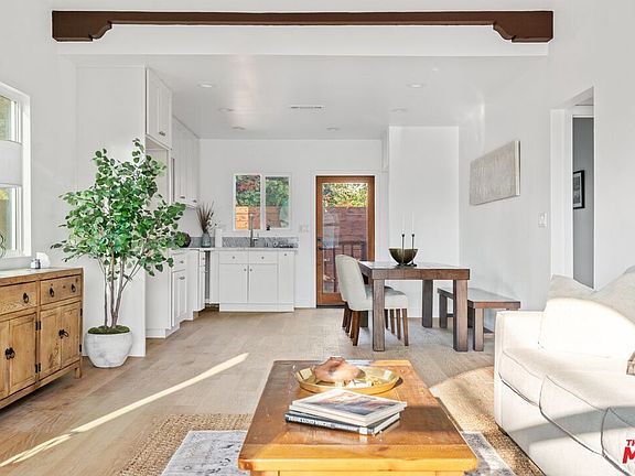 3rd image of 3107 Council St