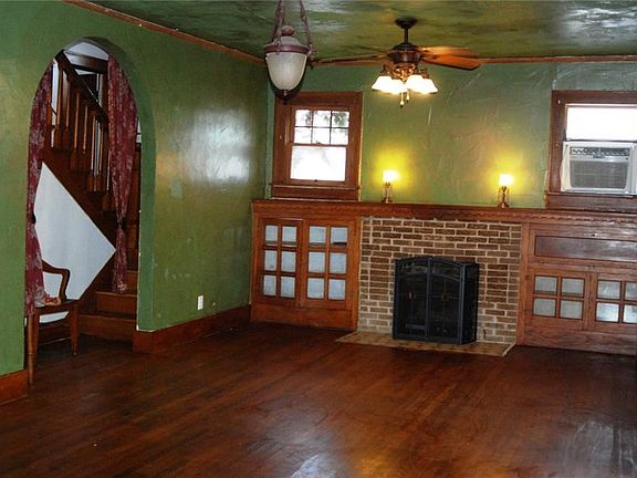4th image of 627 S Mekusukey Ave