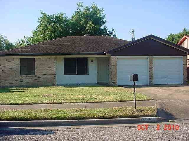 1st image of 2805 3rd Ave N