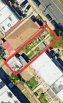 Sold by Talk of the Town Realty | media 11