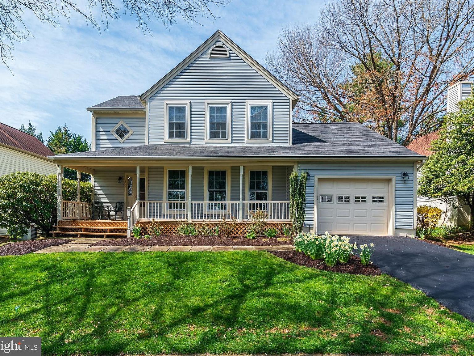 18440 Flower Hill Way, Gaithersburg, MD 20879 Zillow