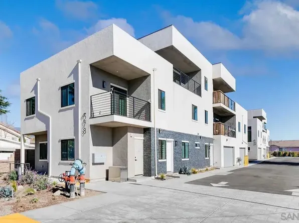 278 N 11th Ave, Upland, CA 91786