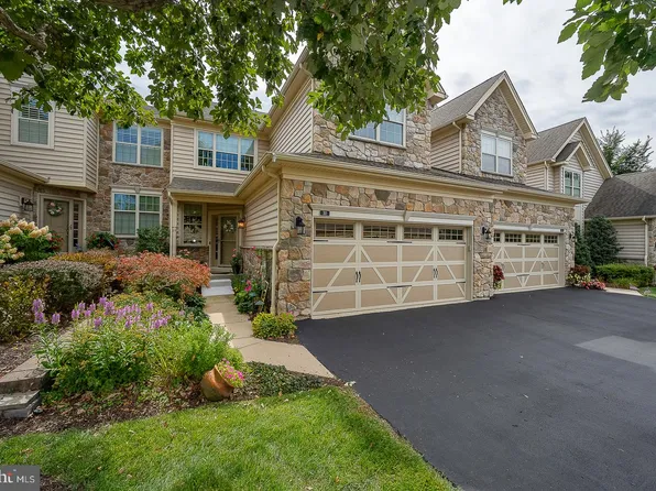 30 Tulip Dr, Malvern, PA 19355