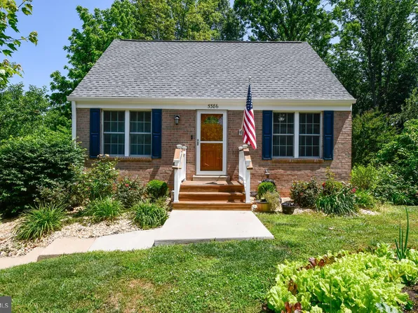 5386 Shamus Ct, Woodbridge, VA 22193