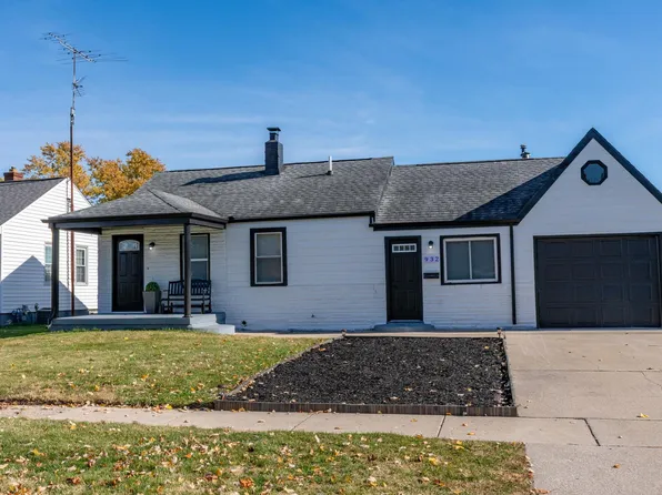 932 S Lombardy Dr, South Bend, IN 46619