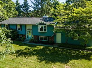 13670 Martin Rd, Akron, NY 14001