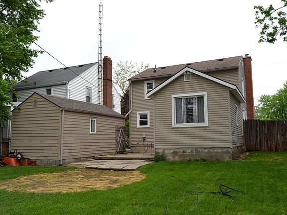 4th image of 263 Merchant Ave