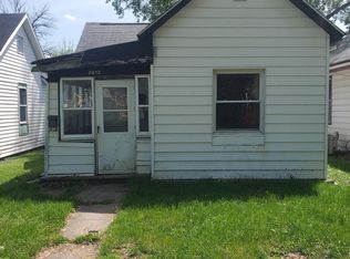 2812 Avenue #J, Fort Madison, IA 52627
