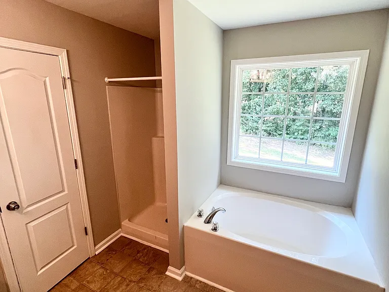 309 Christian Ln — Photo 21