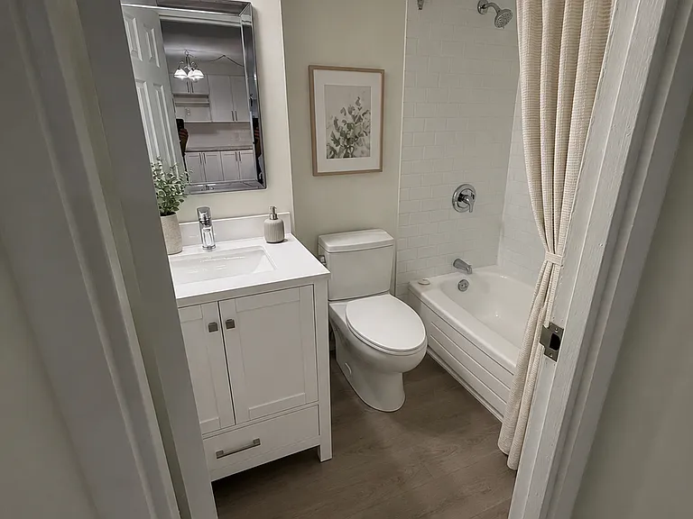 170 Lees Ave — Photo 23