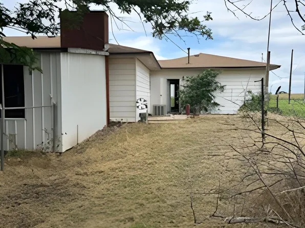 6305 S 16th St, Enid, OK 73701