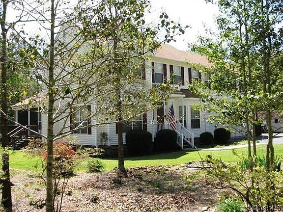 2nd image of 6715 Magnolia Woods Ln
