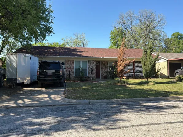 4717 Madella St, Haltom City, TX 76117