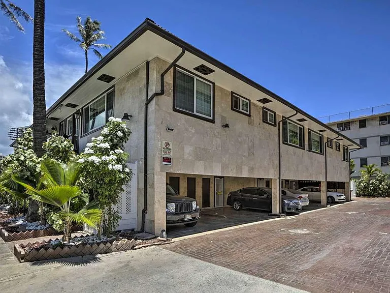 1965 Ala Wai Blvd #7 — Photo 19