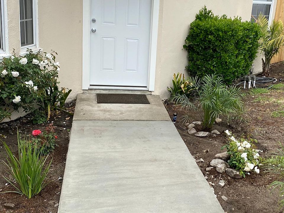 1st image of 10247 Hillhaven Ave #1