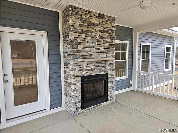 4th image of 11121 Cliff Park Ct