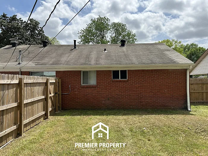 1842 Brookhaven Dr — Photo 15