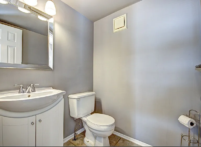 307 Ashton Ave #1 — Photo 12