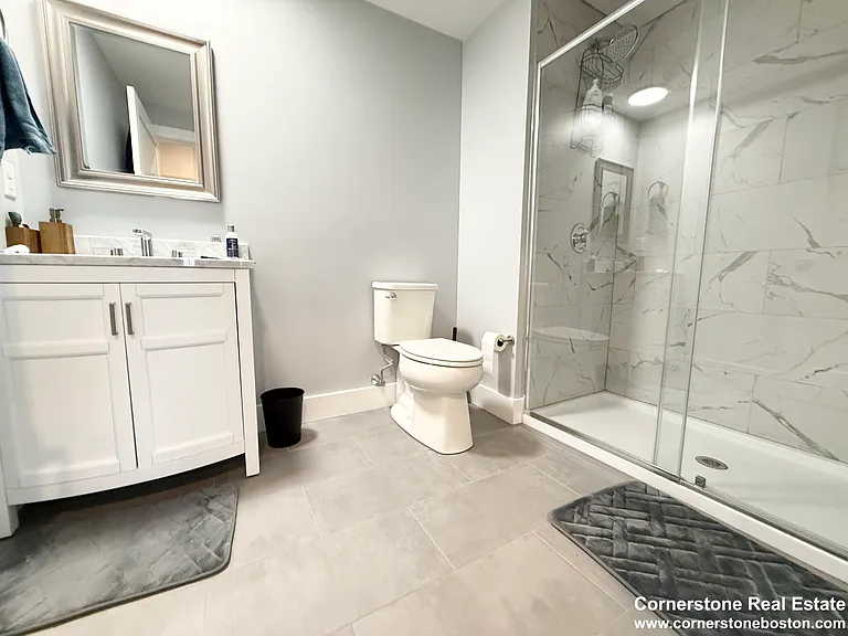 40 B St #609 — Photo 4