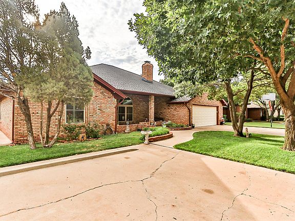 3rd image of 121 Bowie Ln
