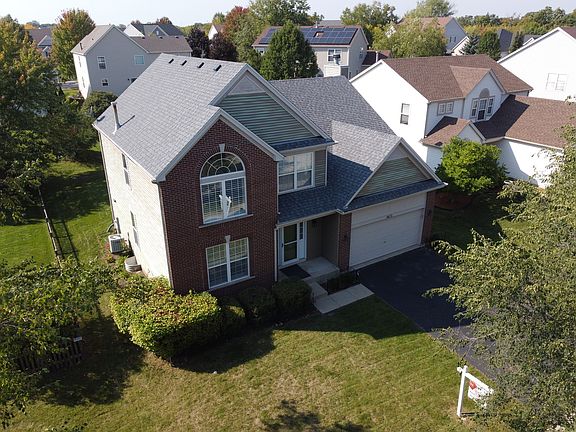 3rd image of 1672 Vista Lake Dr