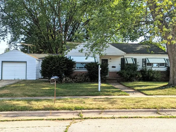 244 Macarthur Ave, Brillion, WI 54110