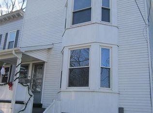 517 Clinton St, Hudson, NY 12534