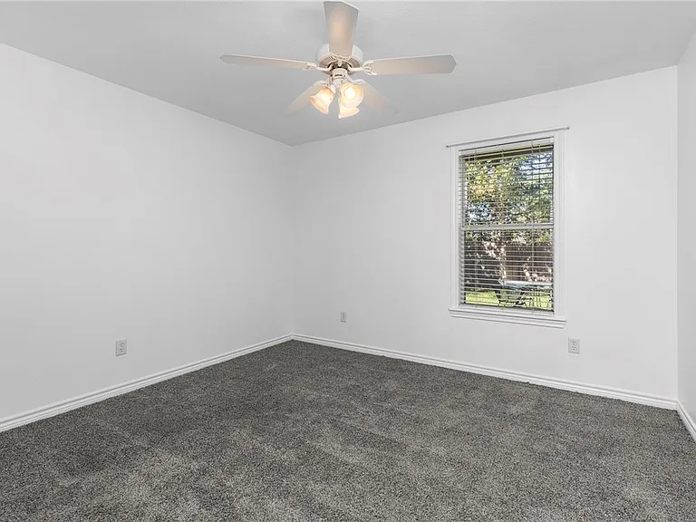 3511 Farah Dr — Photo 31