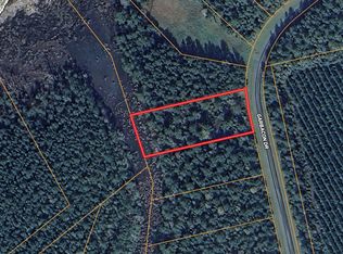 213 Garbacon Dr, Beaufort, NC 28516