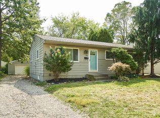 1087 Ellsworth Dr, Akron, OH 44313