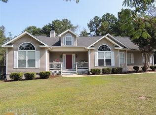 492 Ruben Rd, Byron, GA 31008