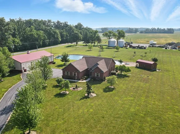 20724 Bowsher Rd, Wapakoneta, OH 45895