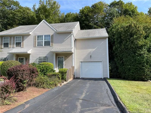 3409 Whitney Avenue #7, Hamden, CT 06518
