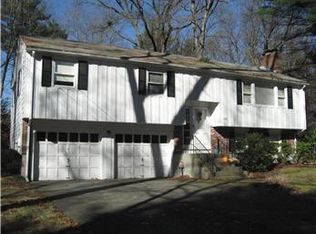 106 Jennings Rd, Holliston, MA 01746