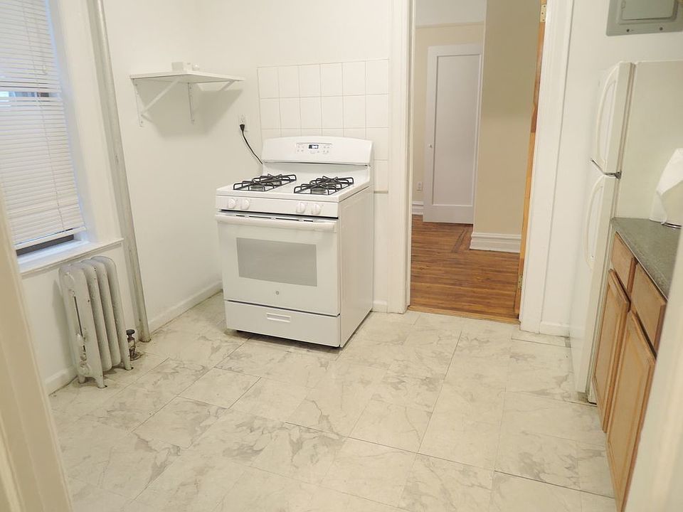 1st image of 32-30 41st St #Cc1