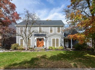 1026 Andover Dr, Northville, MI