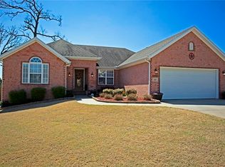 430 Halleck Coach Rd, Centerton, AR 72719