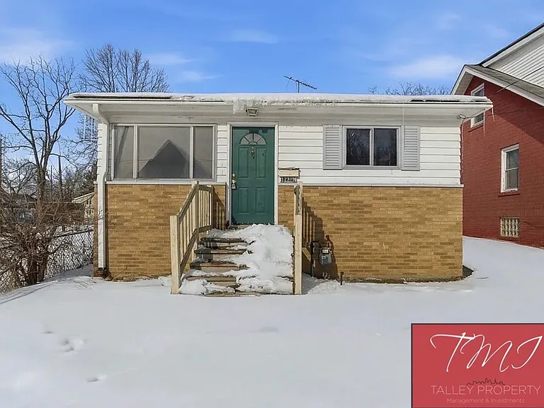 12309 Watterson Ave — Photo 1
